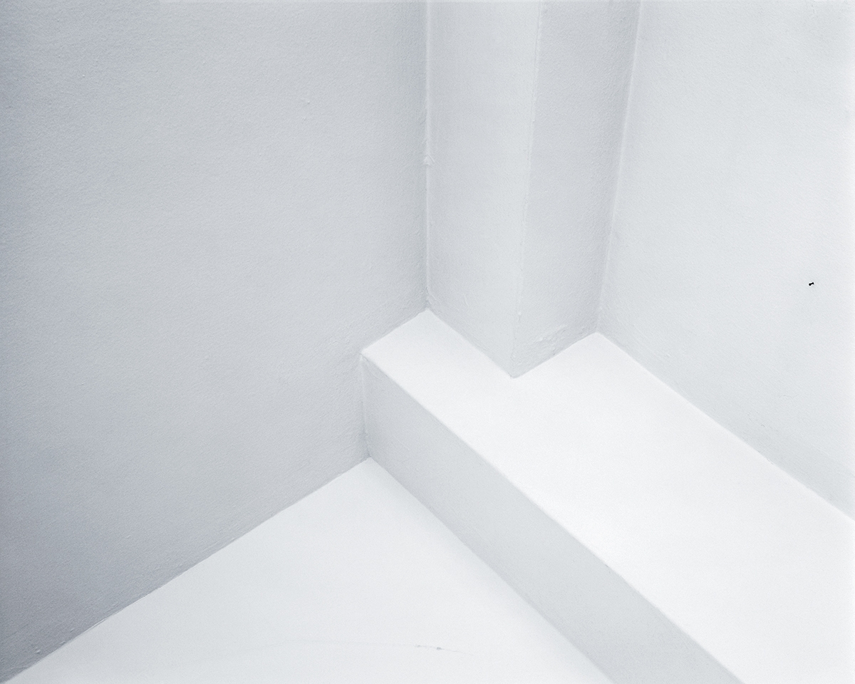 photo of white painted corner architectural