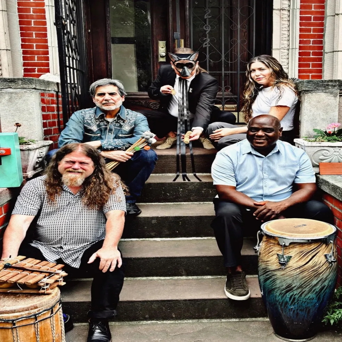 čnaq’ymi (lone eagle) and The Forest