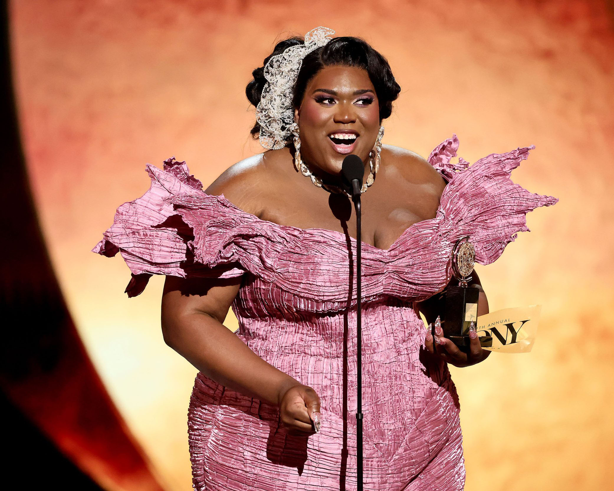 Qween Jean accepts the Best Costume Design of a Musical award for 'Cats: The Jellicle Ball.' Photo by Theo Wargo/Getty Images for Tony Awards Productions.