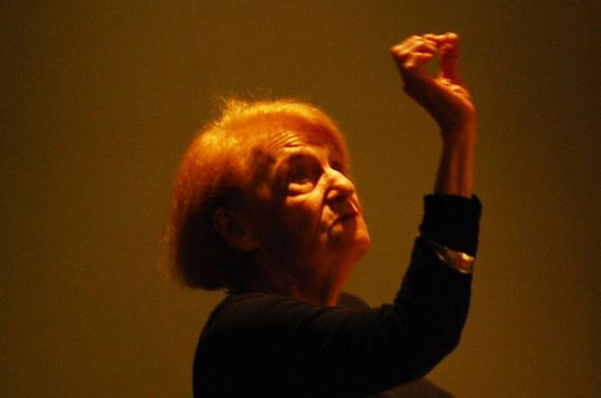 Annette Michelson giving a talk at the dedication of the Michelson Theater in the Department of Cinema Studies.
