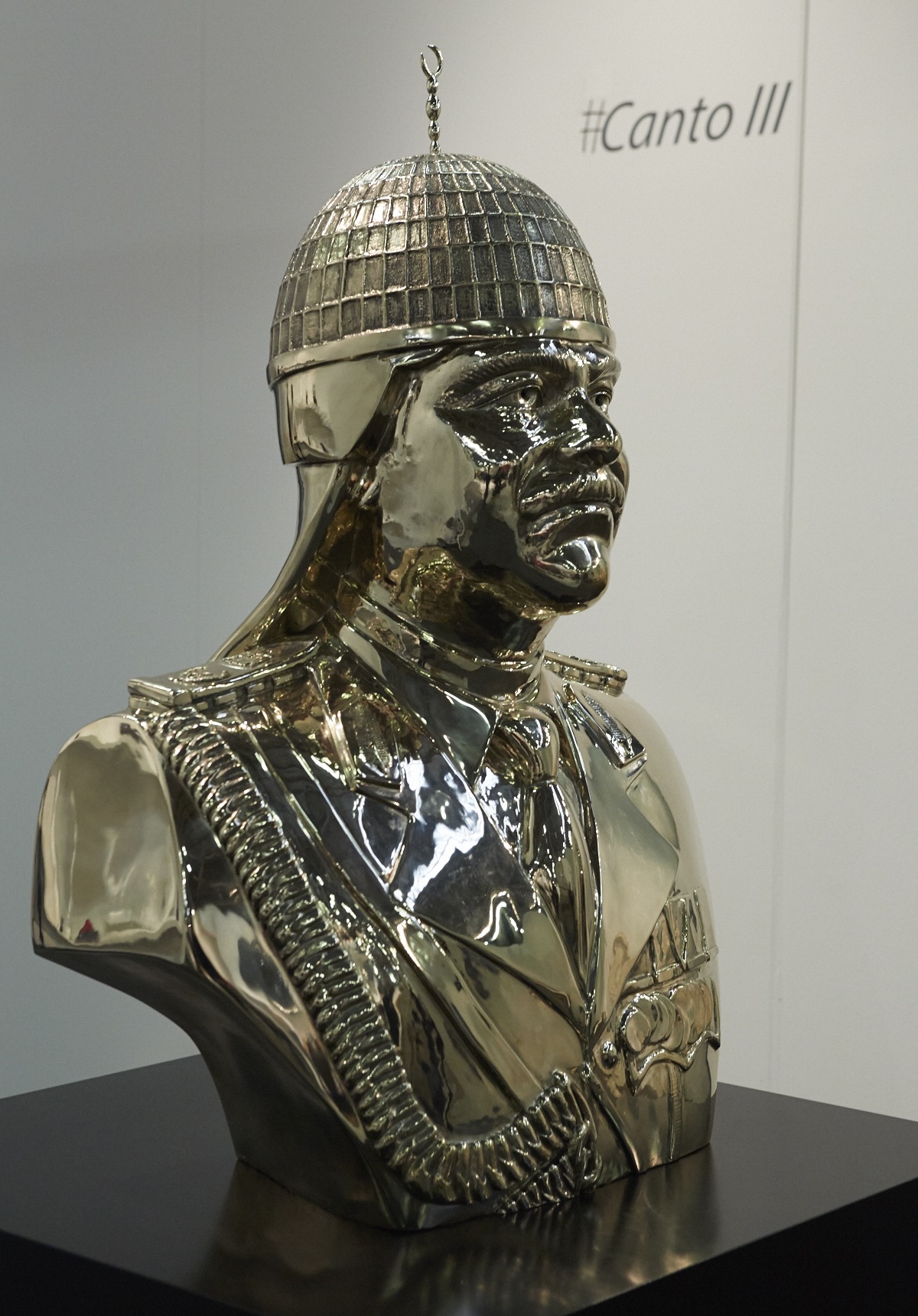 Bust of Saddam Hussein