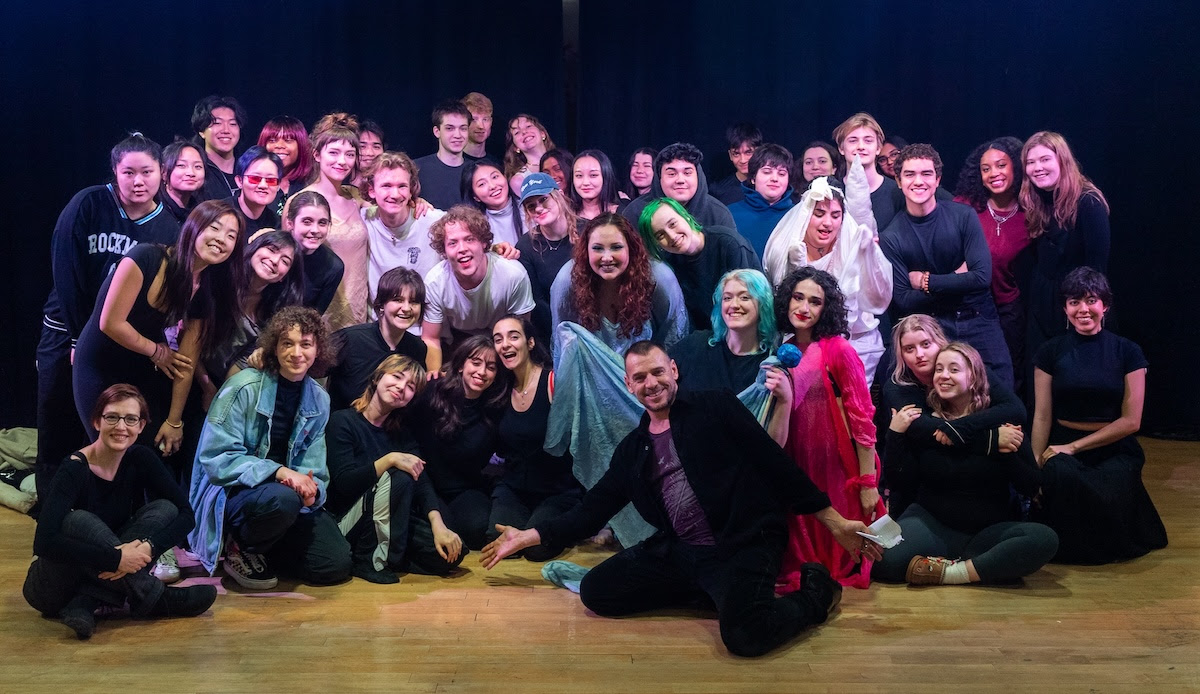 Students gathered for group photo at the end of Jam House 5