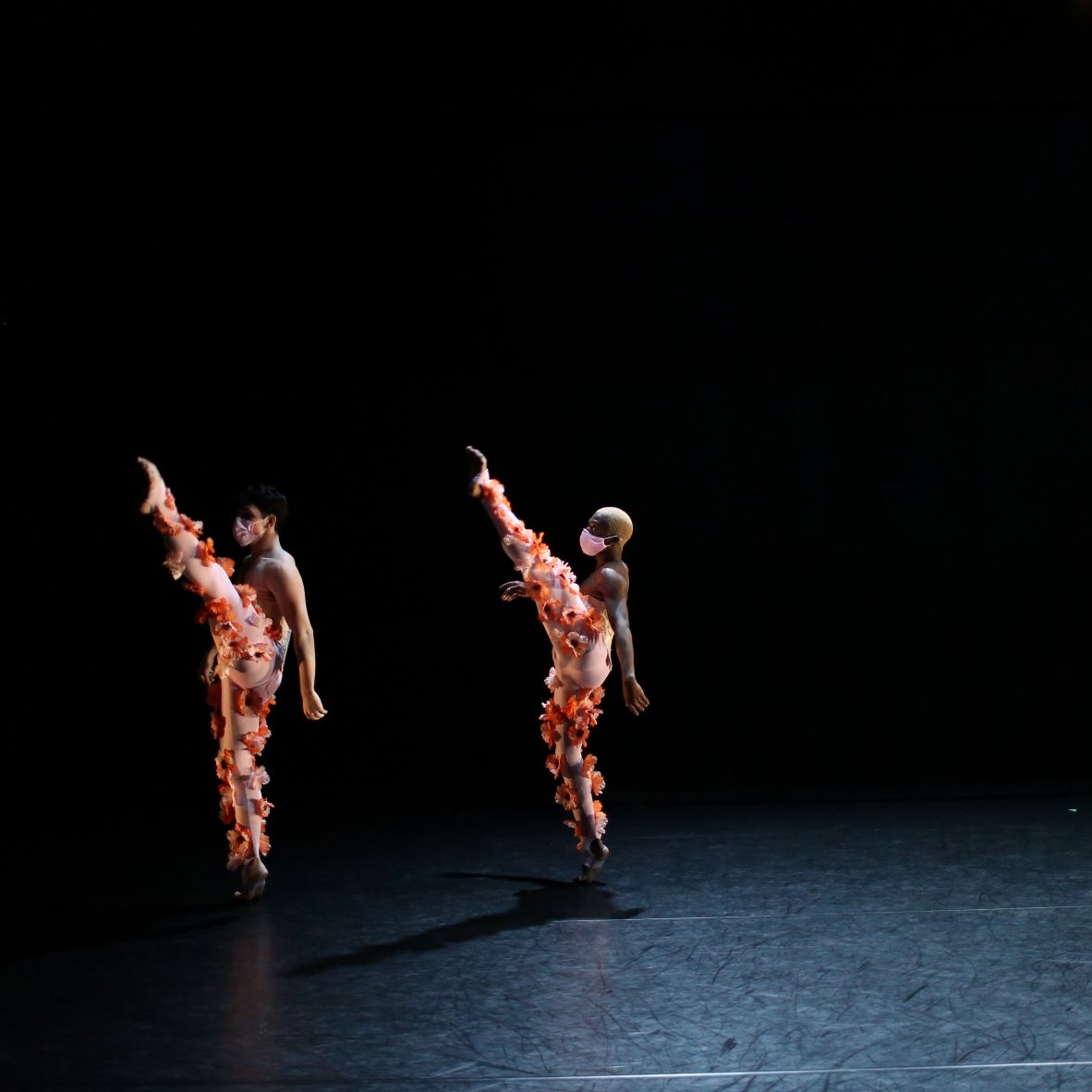 Second Avenue Dance Company 2021.  Photo by Ella Bromblin.