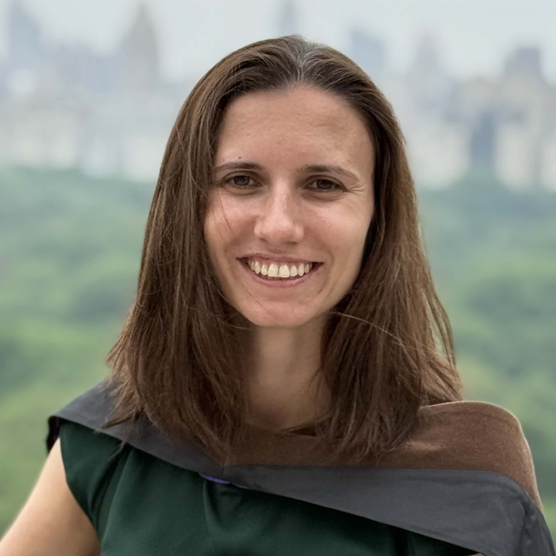 natalia shaufert headshot