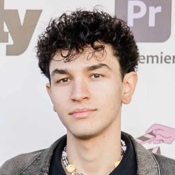 Marcus Quinn headshot