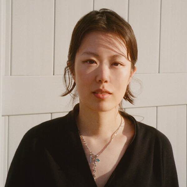 Sin Young Kim headshot