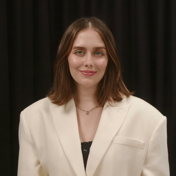 Valentina Eguiguren headshot