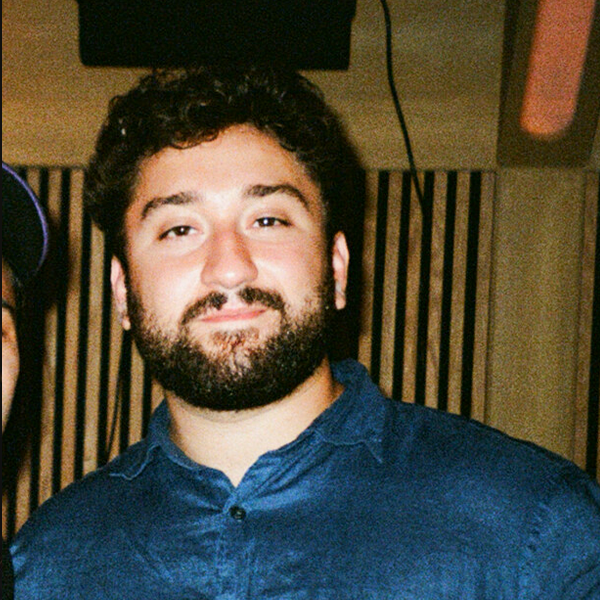 Zane Rizvi-Riemer headshot