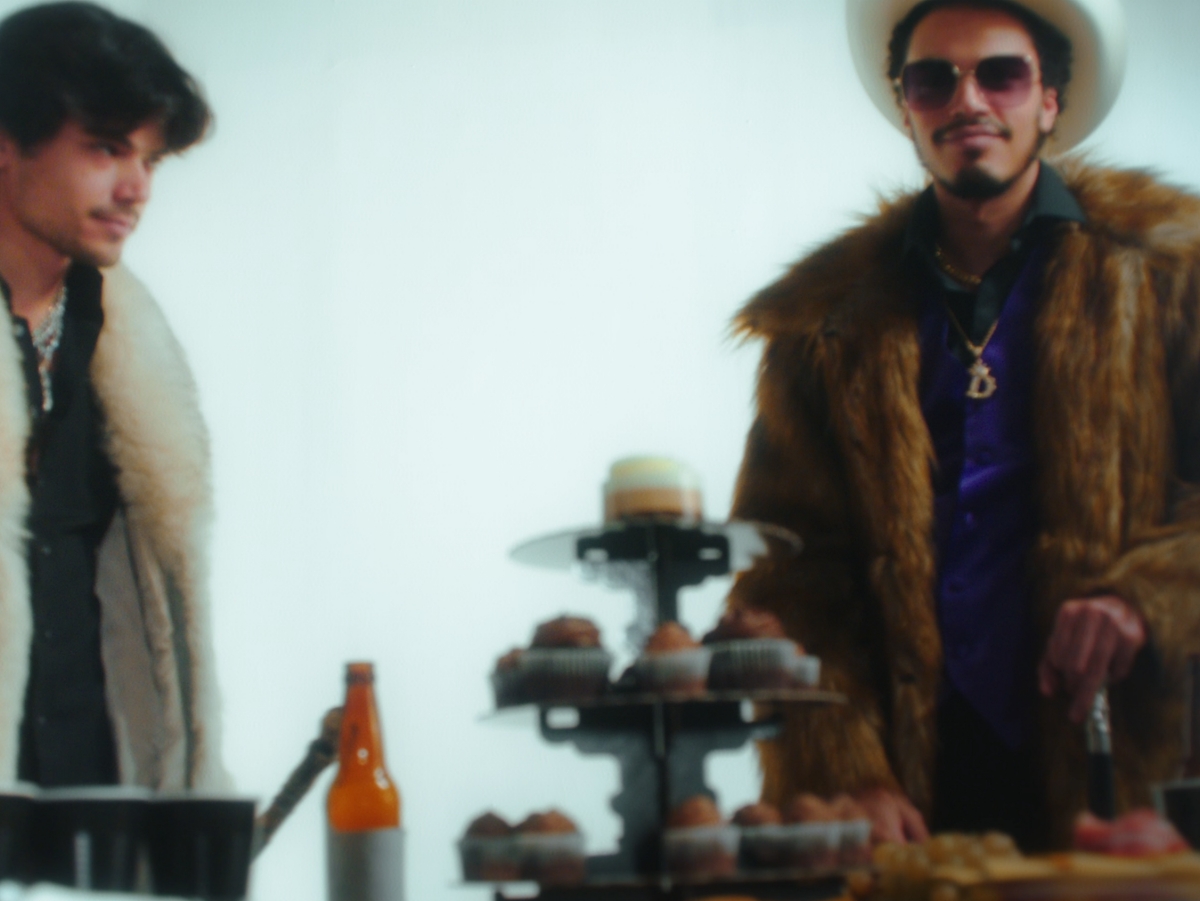 Is it Bad to Become Bros with a God of Death (Even if He’s Really Chill?) still