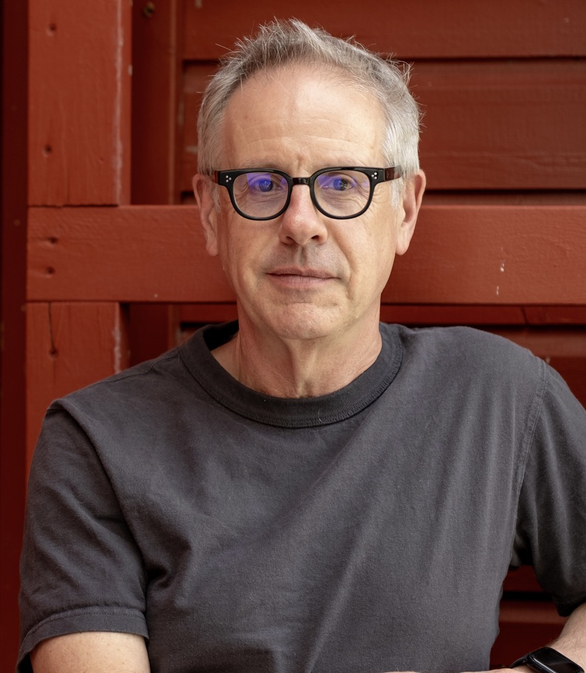 Portrait image of Peter Saraf