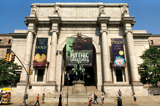 Photo of the Natural History Museum Entrance