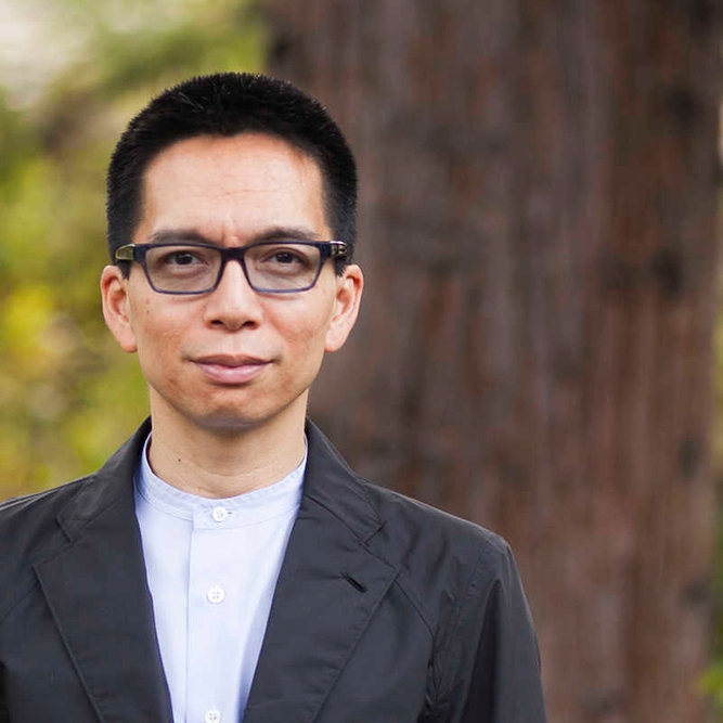 Headshot of John Maeda