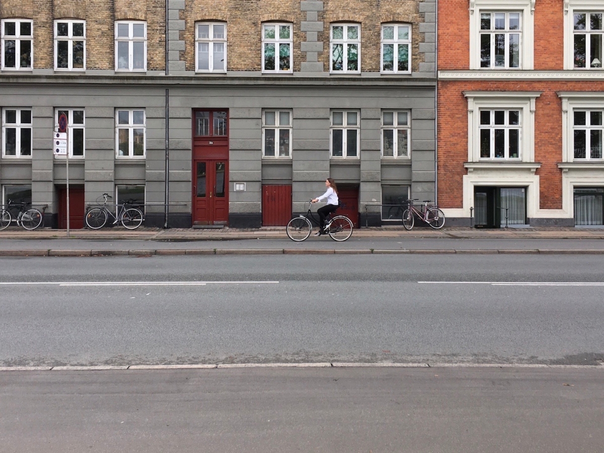 How Technology Can Shape Everyday Life to Be Healthier