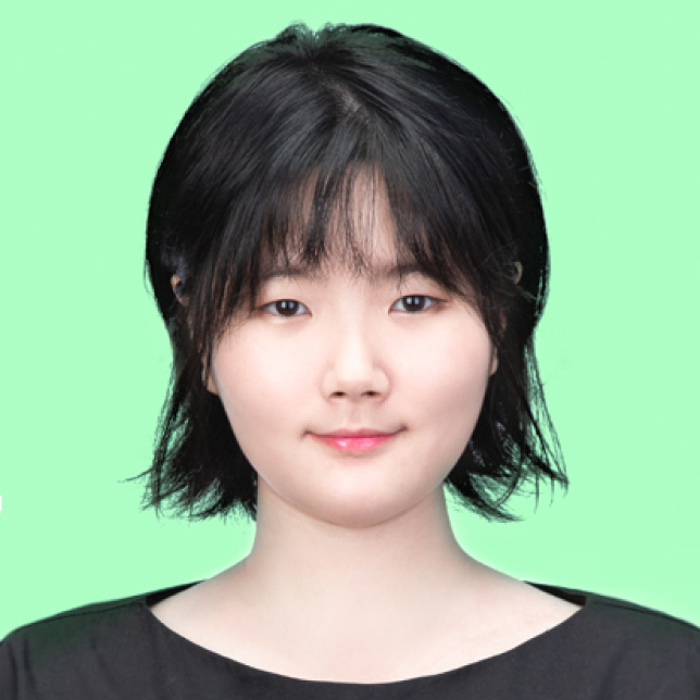 Headshot of Jeeyoon Hyun