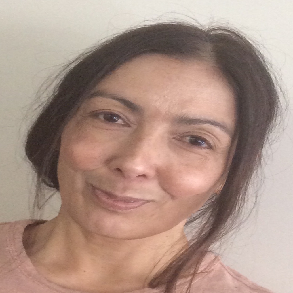 Manou Phuon headshot