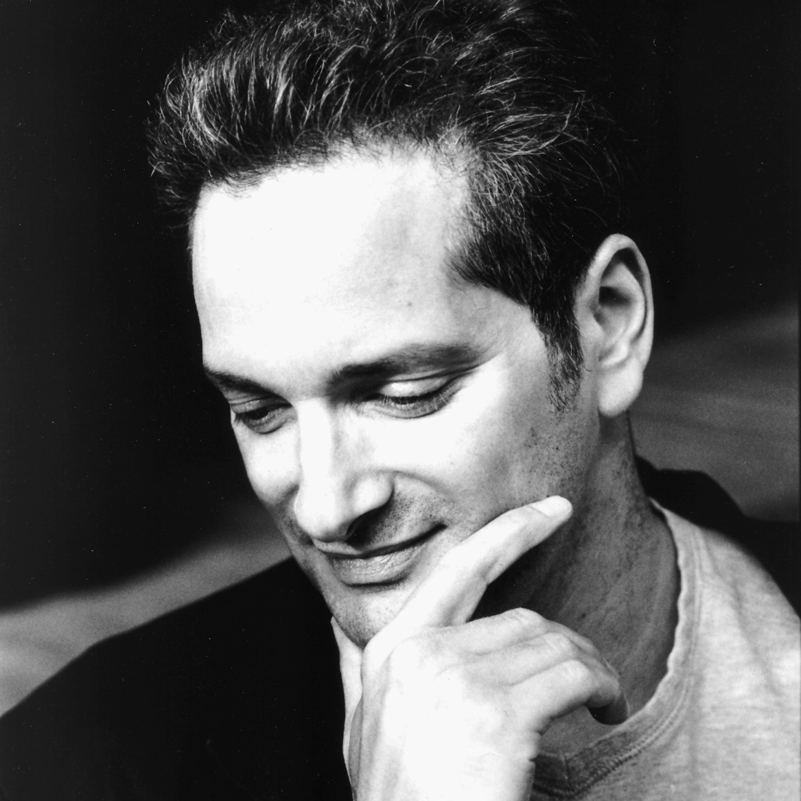 Black and white headshot of Laurence Klavan