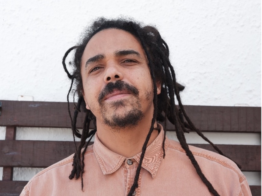 Senses of ensemble as reconfiguration of method and the social life of the question