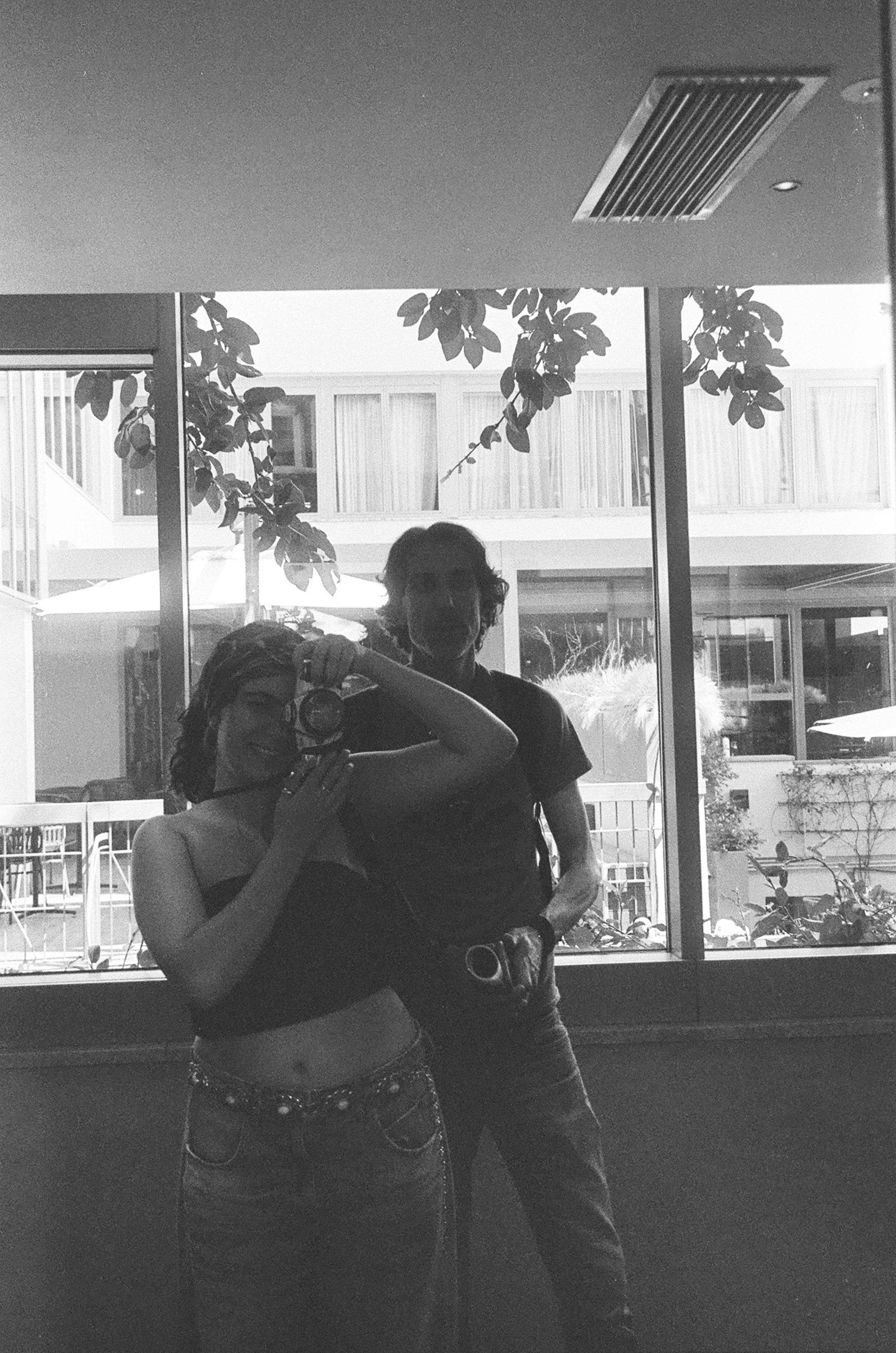 Isolde_Aburabi_Self_Portrair_With_Dad_Italy_10 - Isolde Aburabi.jpg