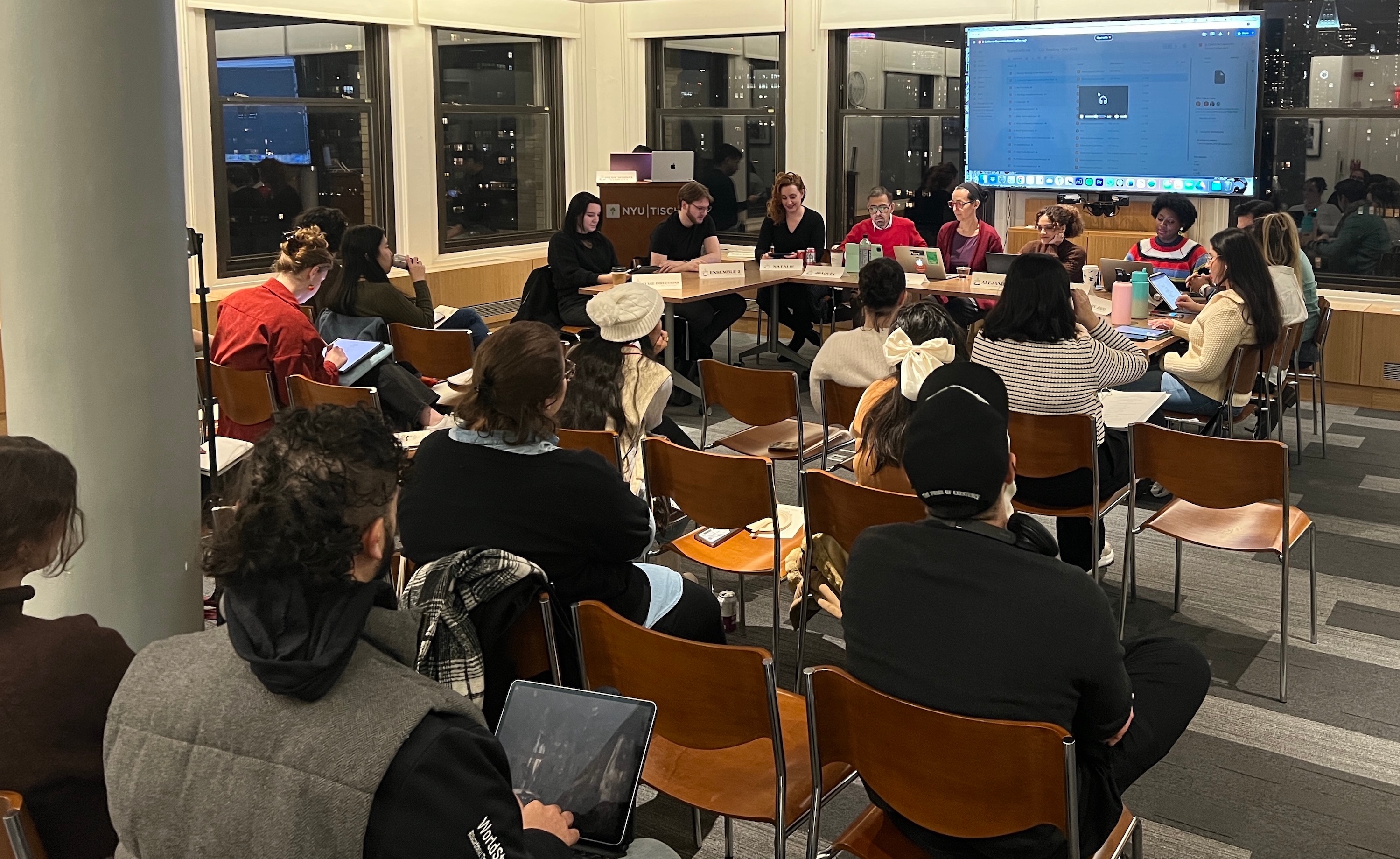 Wide view of the Café con Leche table read.