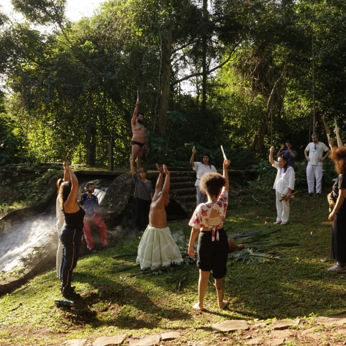 Image from final site-specific student performances in Iguaçu National Park.